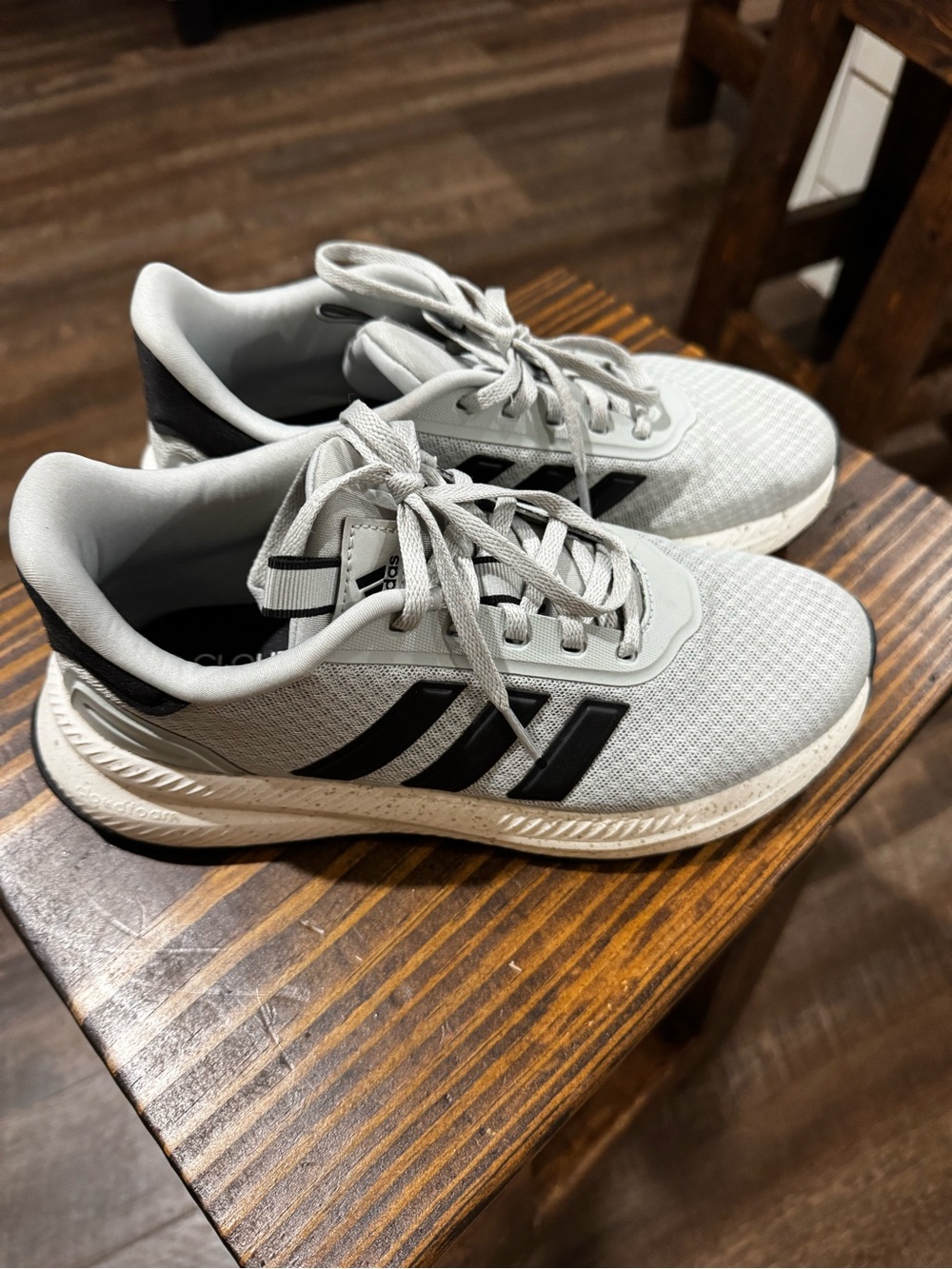 Adidas Cloudfoam Light Grey Running Shoes with Black Stripes
